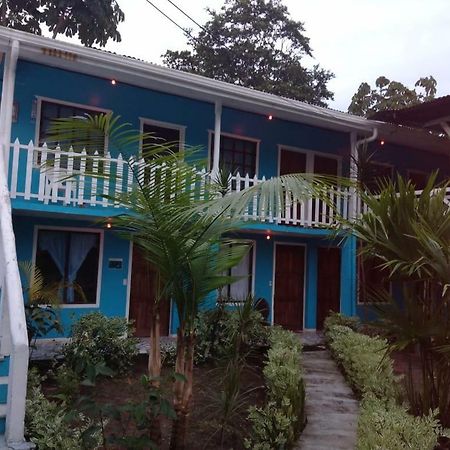 Cabinas Miss Miriam 2 Tortuguero Exteriör bild