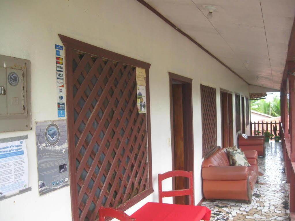 Cabinas Miss Miriam 2 Tortuguero Exteriör bild